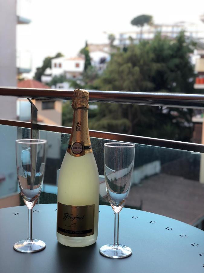 Apartament Lloret De Mar With Terrace ภายนอก รูปภาพ